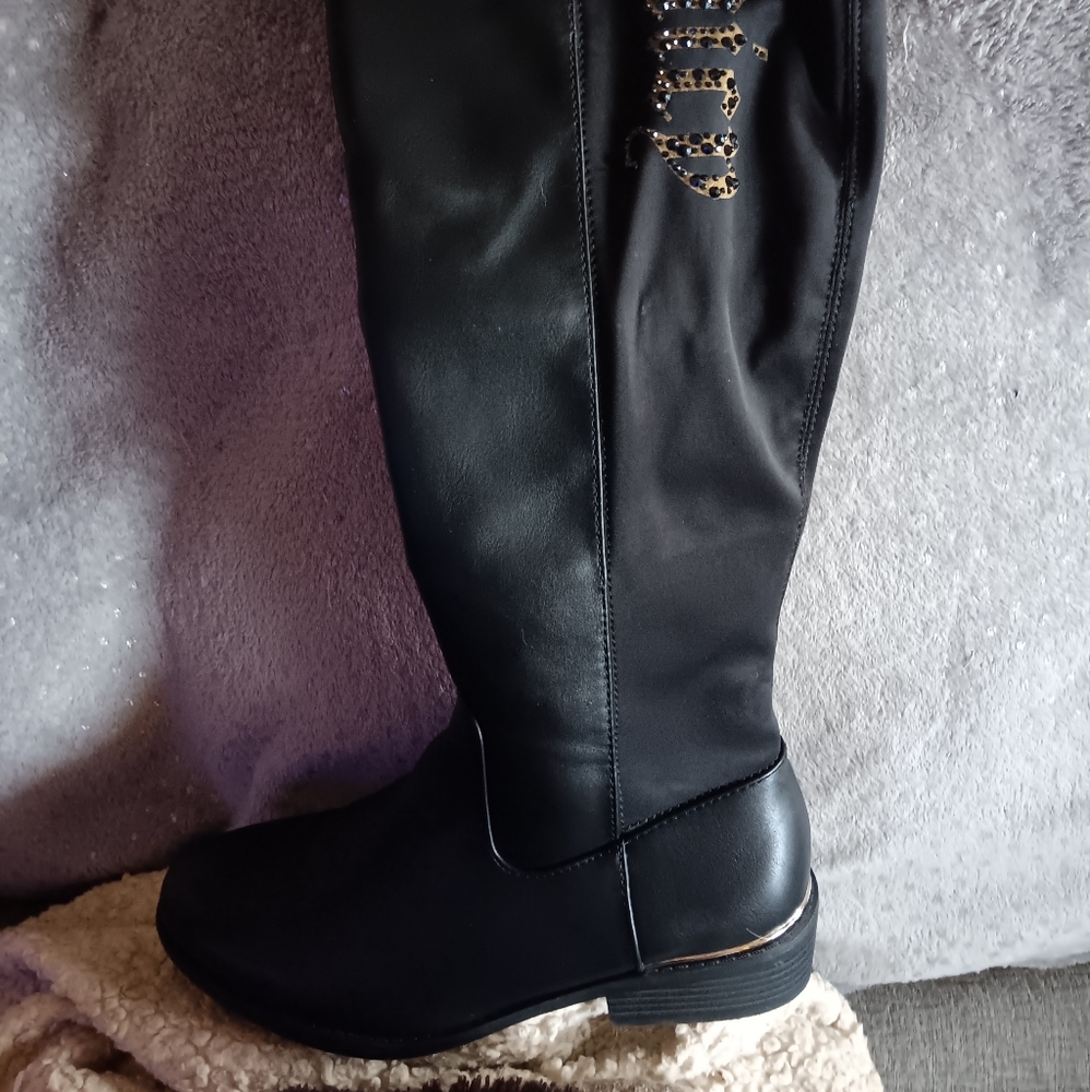Juicy couture boots